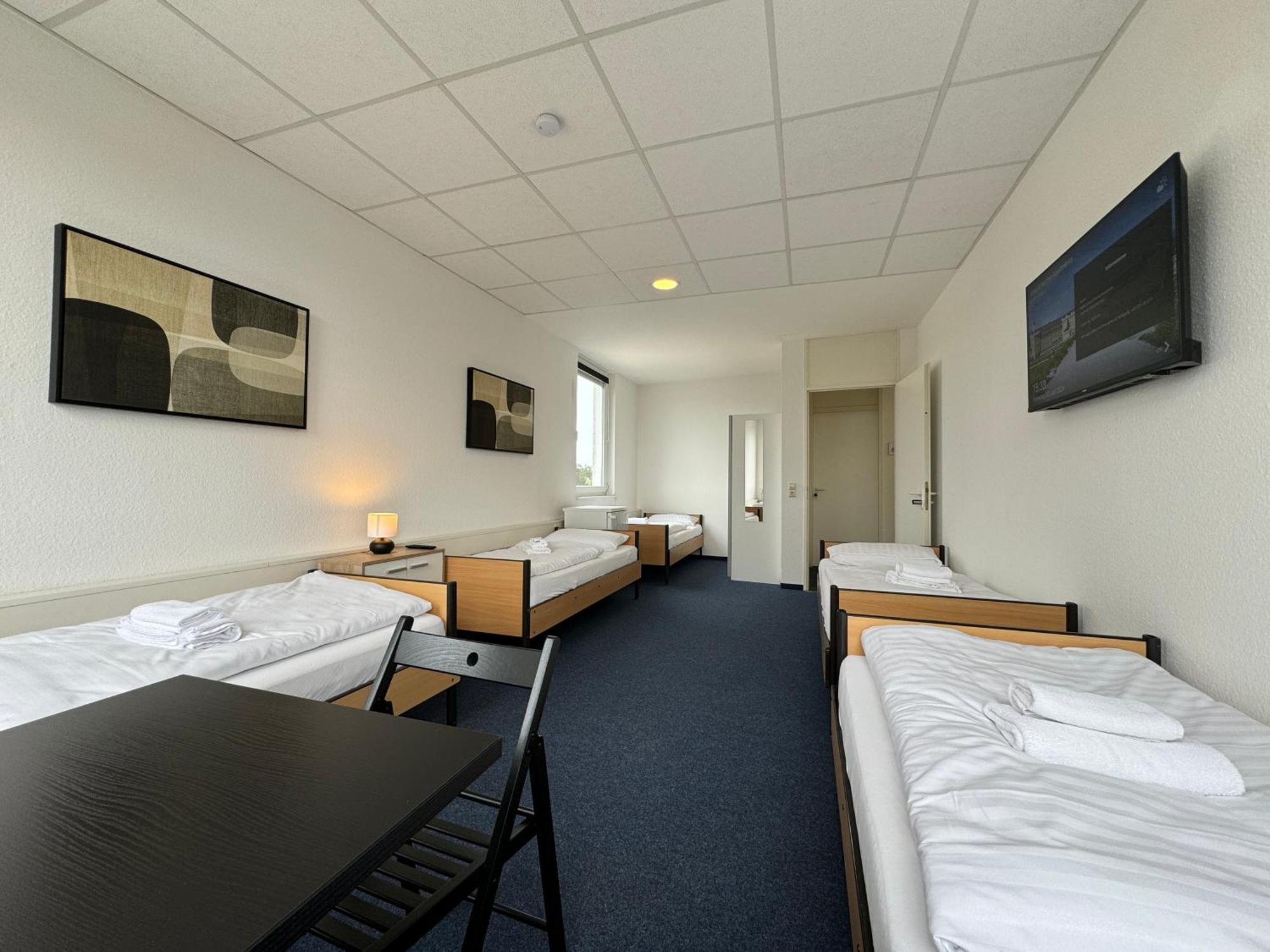 Thuja Apartments Karlsruhe-Neureut By Kurzzeit Экстерьер фото